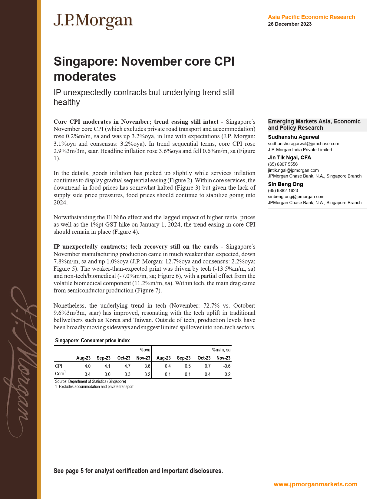 JPMorgan Econ  FI-Singapore November core CPI moderates IP unexpectedly contr...-105586063_第1页